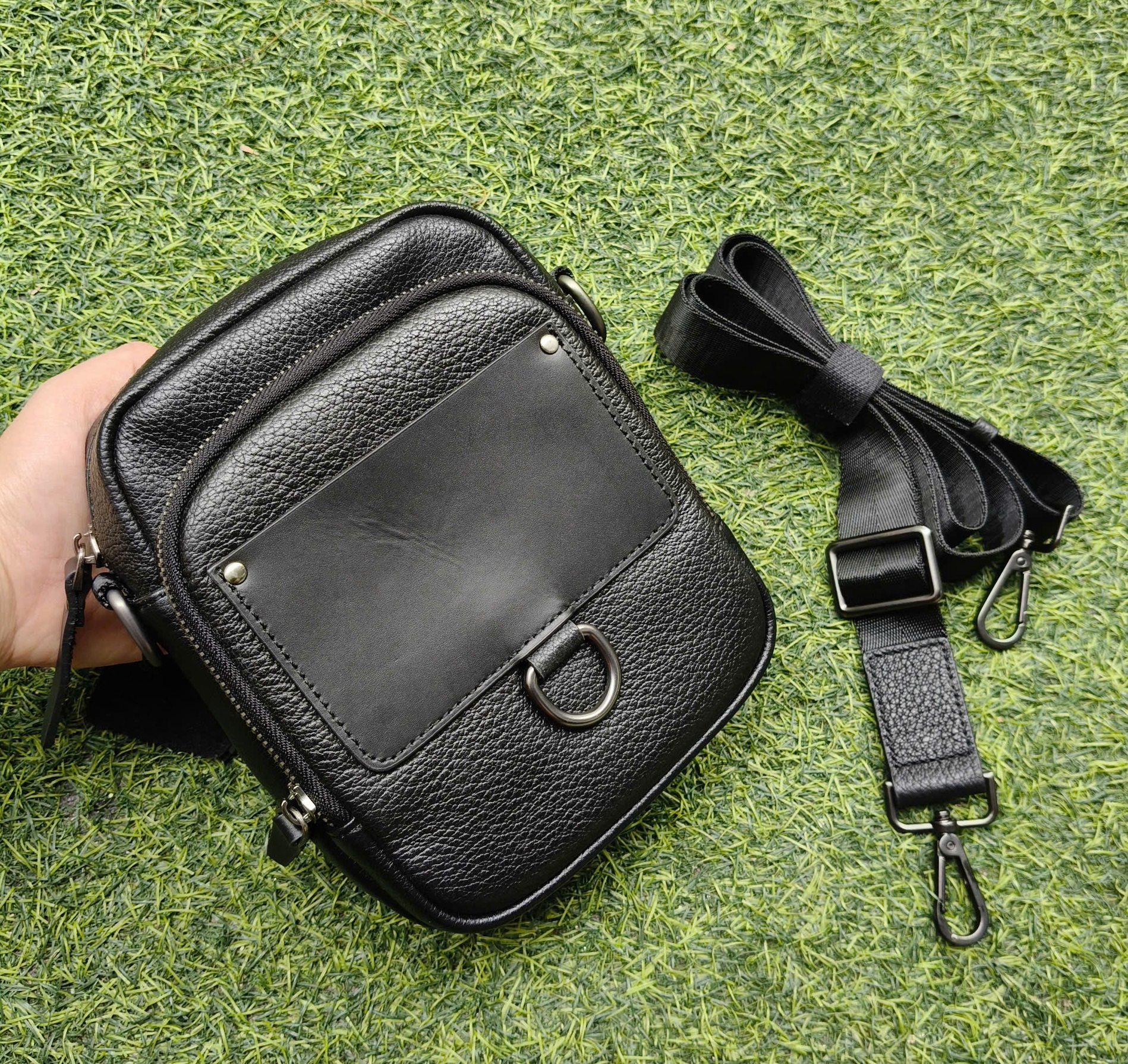 Túi Đeo Chéo Nam Da Bò Thật BHM1413 Mini Nhỏ Gọn Cao Cấp Vân Da Tự Nhiên Đựng Điện Thoại Ví Hộ Chiếu