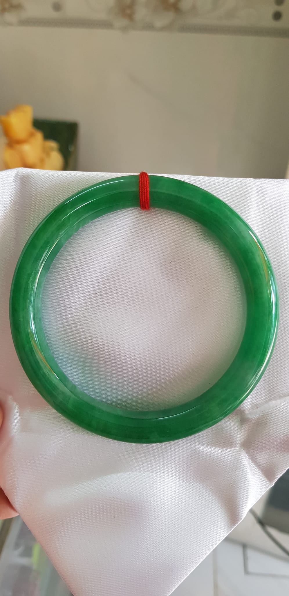 Vòng tay Nam Nữ đá Cẩm Thạch Đậu Lý QC 65mm x chột 10mm Vòng màu xanh đậm Anh Chị tay to Cân Nặng 75kg - 85kg đeo ạ