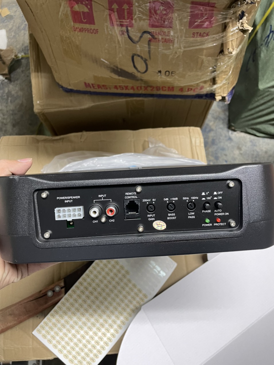 Loa Sub Gầm Ghế BLAUPUNKT 180A - Loa Siêu Trầm Công Nghệ Đức Đặt Gầm Ghế Ô Tô Xe Hơi