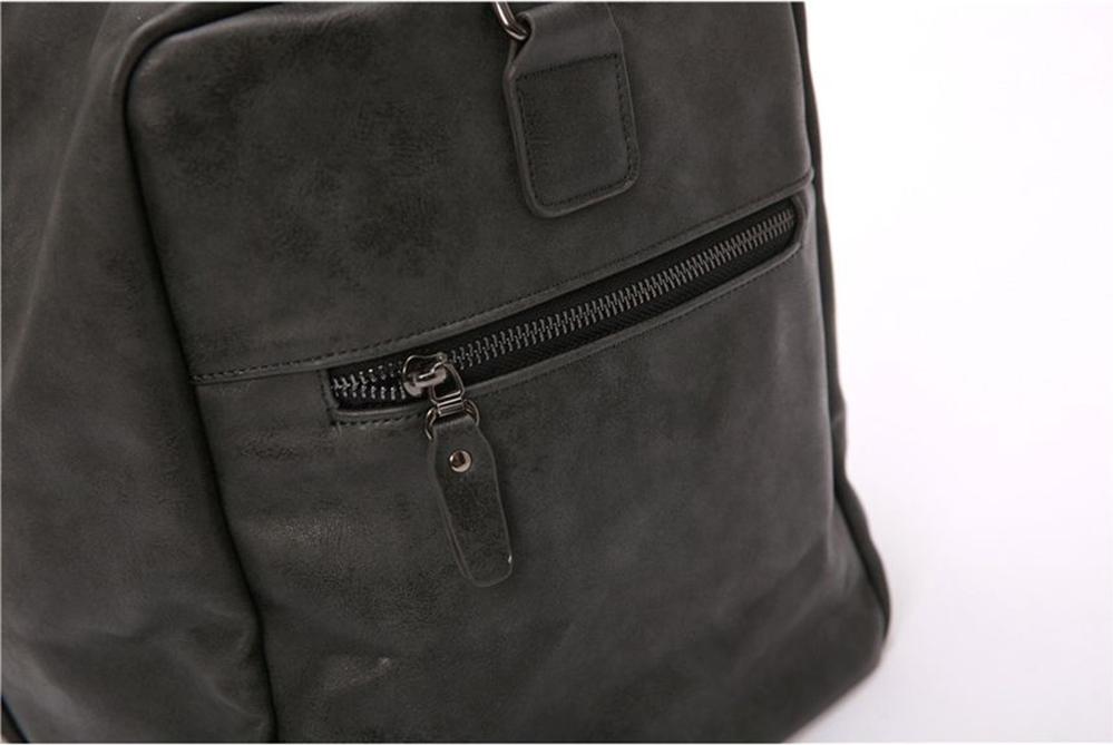 Men's Retro Large-Capacity Travel Bag PU Leather