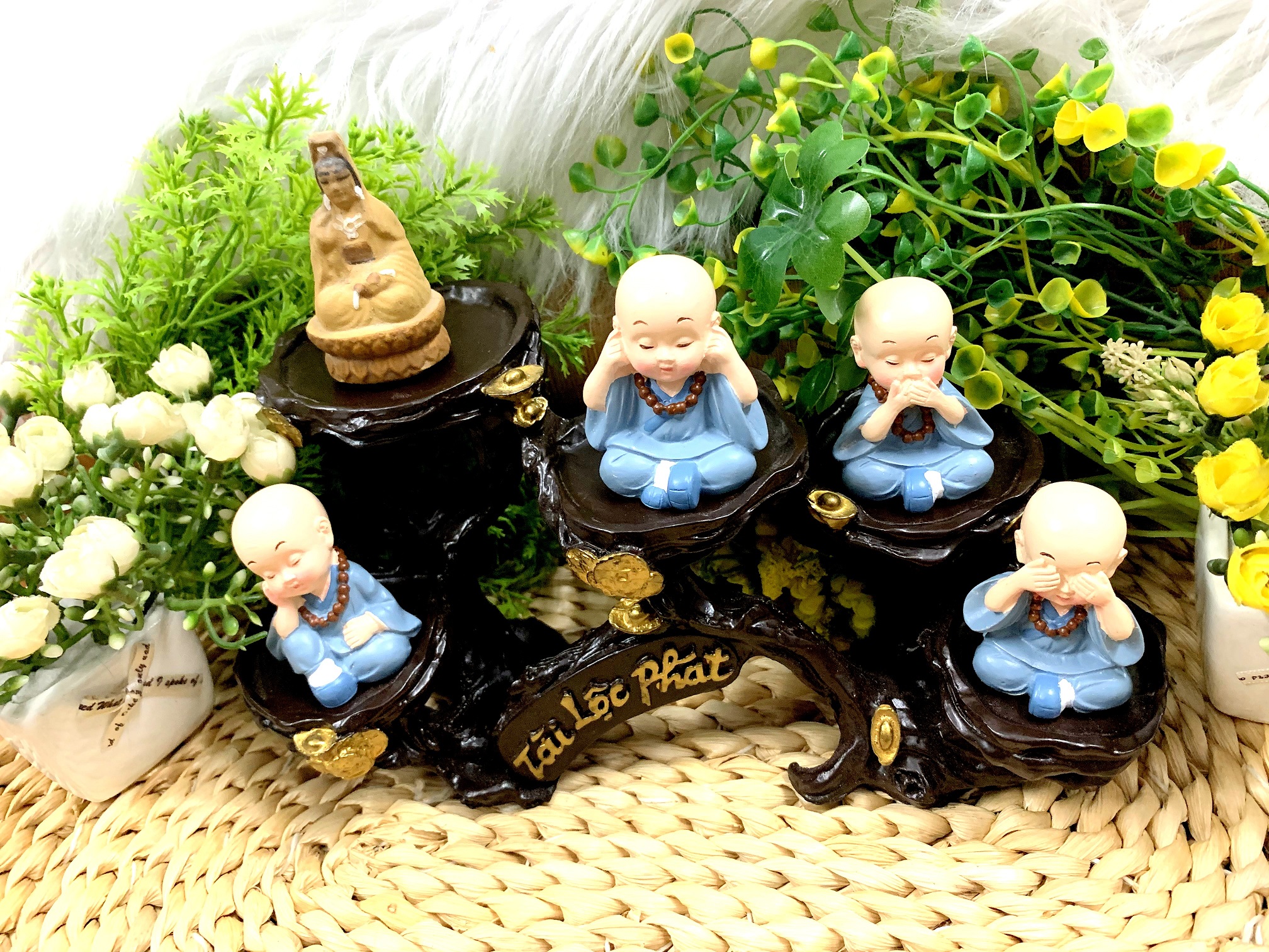 Full Set Quan Âm Bồ Tát và các Chú Tiểu tọa đế Tài Lộc Phát