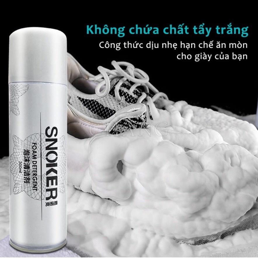 Chai xịt bọt vệ sinh giày sneaker kèm đầu chải - làm sạch mọi vết bẩn