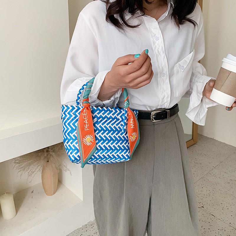 Woven Vegetable Basket Women's Bag New Summer Internet Celebrity Fashion and All-Match Handbag Western Style Beach Bag