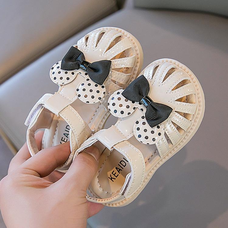 Giày tập đi sandal cho bé gái tập đi từ 0 đến 18 tháng đế mềm chống trơn trượt phong cách Hàn Quốc D60