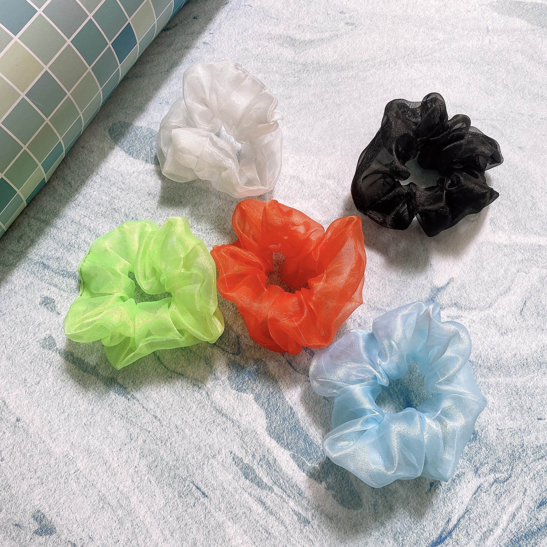 SET 5 SCRUNCHIES CỘT TÓC VON ÁNH NHŨ, ĐEO TAY THỜI TRANG