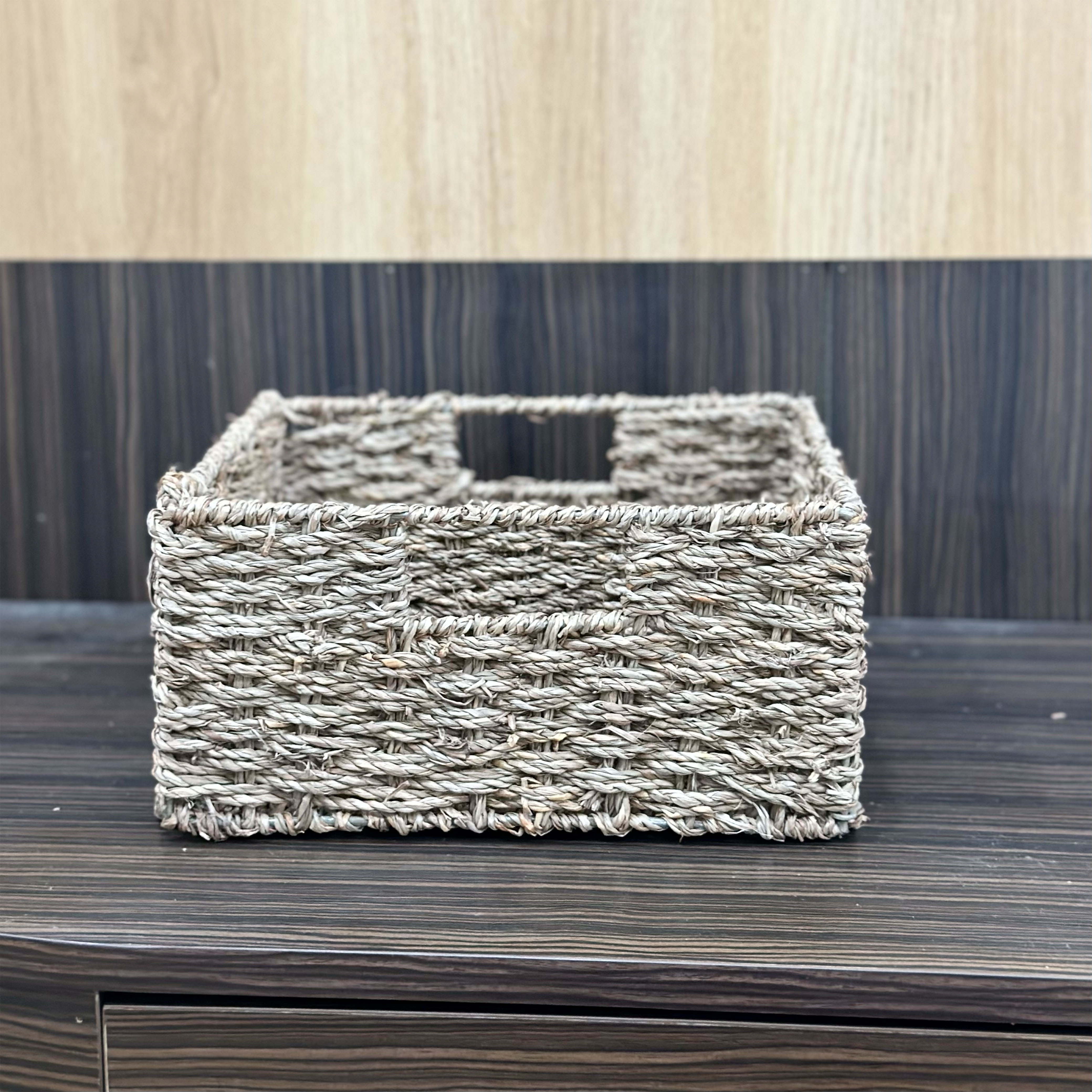 Giỏ cói có vải hình vuông URSPACE đựng mỹ phẩm, sách báo, trang trí decor