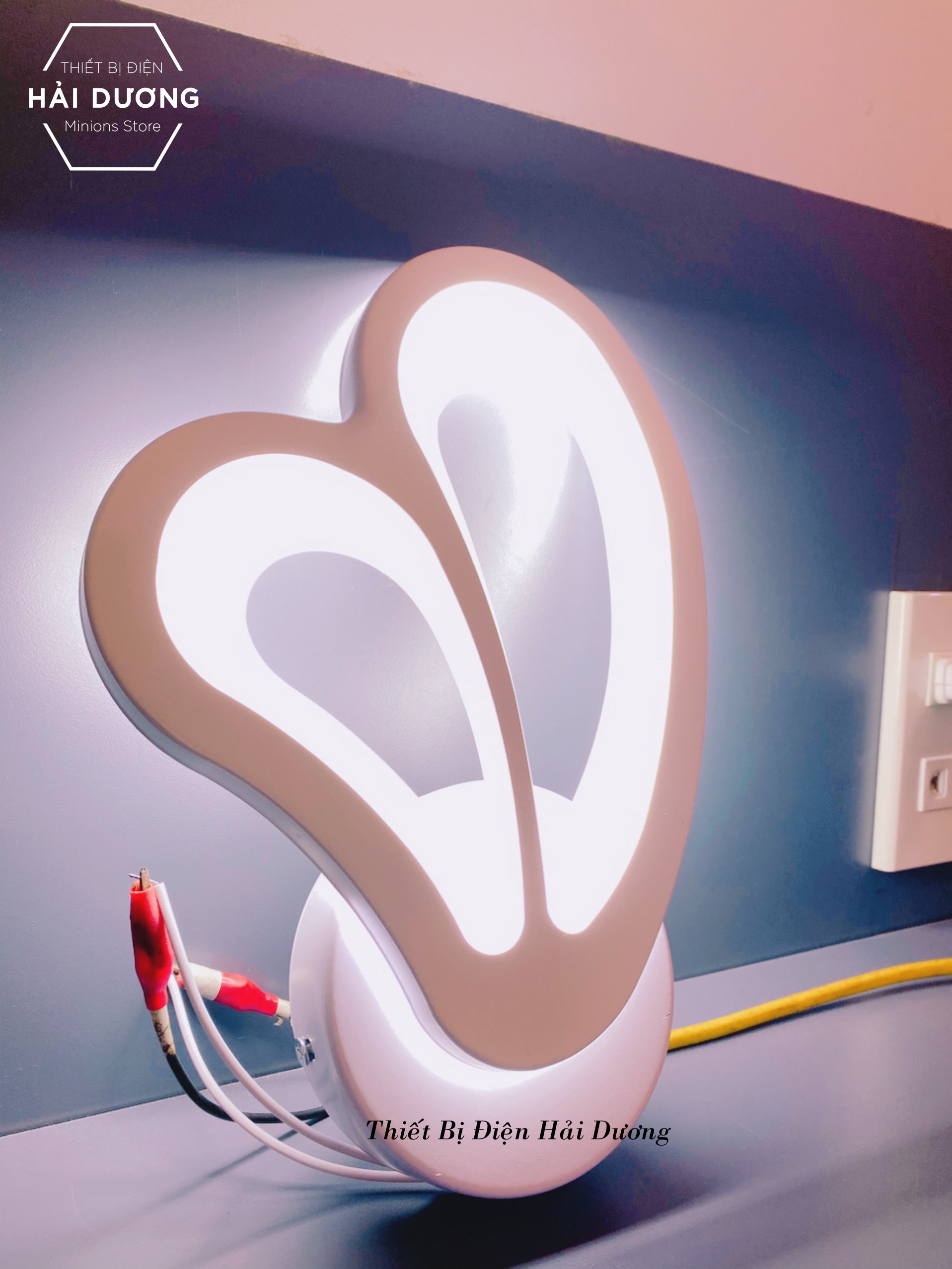 Đèn Trang Trí Gắn Tường Hình Cánh Bướm DT01 - 3 Chế Độ Ánh Sáng - Treo tường phòng khách, phòng ngủ