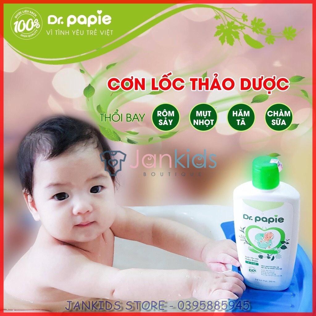 Nước tắm thảo dược DR. PAPIE giúp ngăn ngừa và giảm các vấn đề về da cho bé 0-3 tuổi