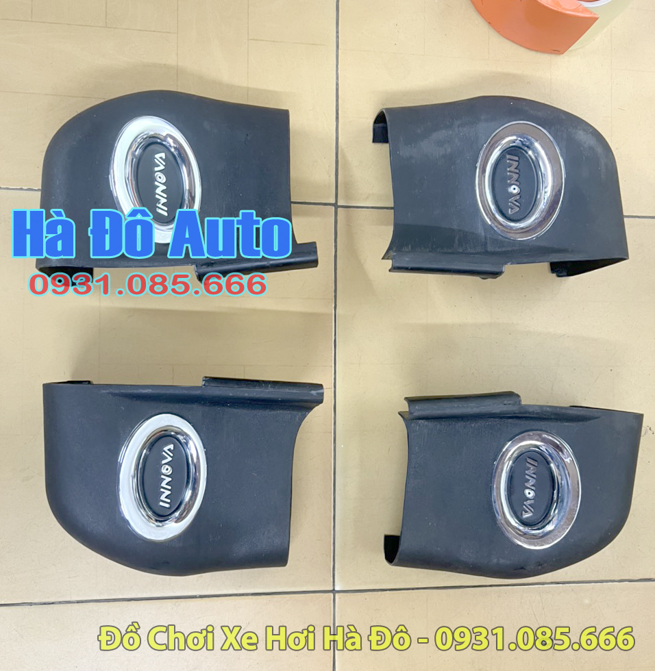 Ốp Đầu Bậc Innova Mẫu Chấm Bi Đời Cũ - Bộ Ốp Đầu Bệ Bước Chân Innova Mẫu Chấm Bi