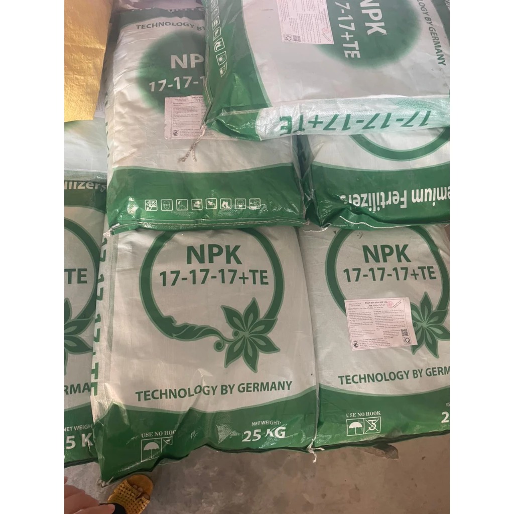 Phân npk 17 17 17 + te (1kg) dạng hạt chuyên dùng cho tất cả các loại cây