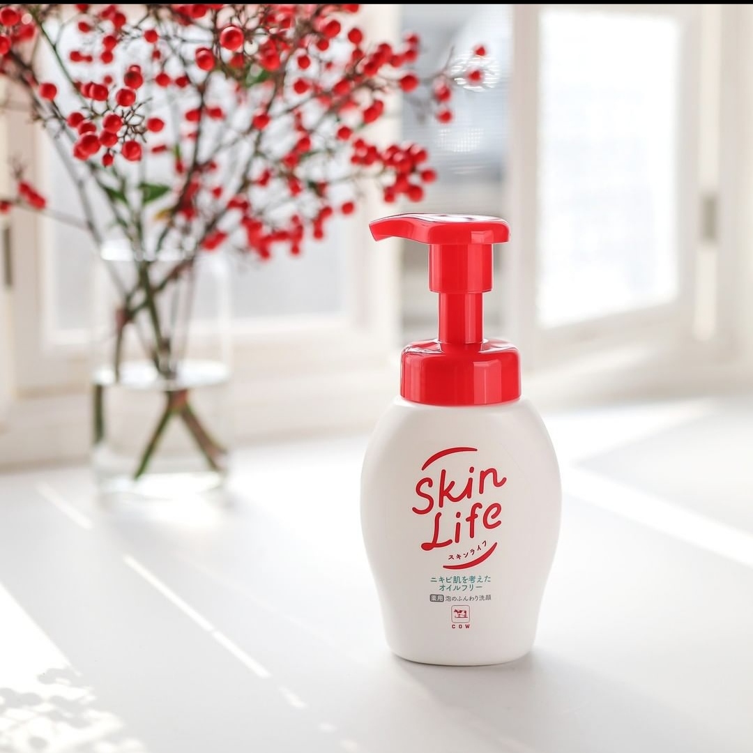 Sữa Rửa Mặt Tạo Bọt Skinlife Cow Facial Wash Pump Ngăn Ngừa Mụn Chai 160mL