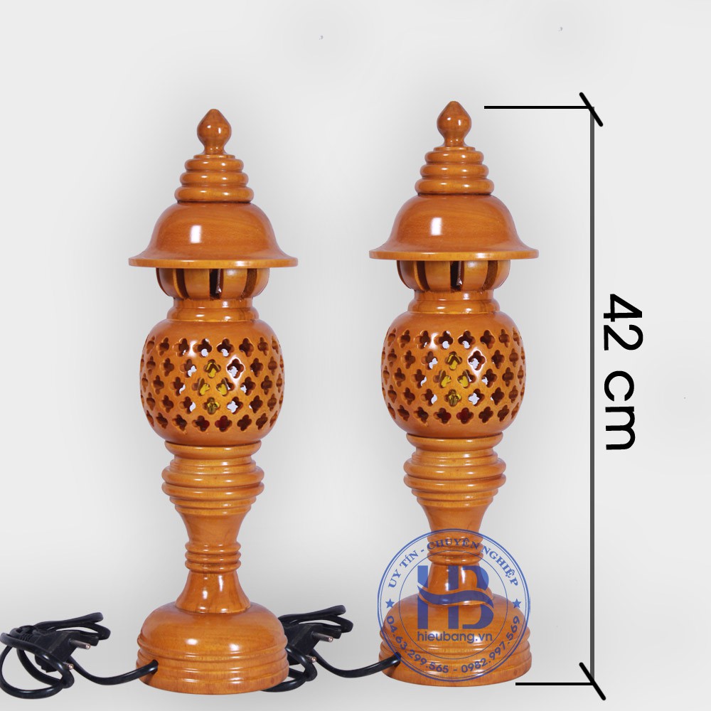Cặp Đèn Thờ Gỗ Tràm Bông Vàng Cao 41cm