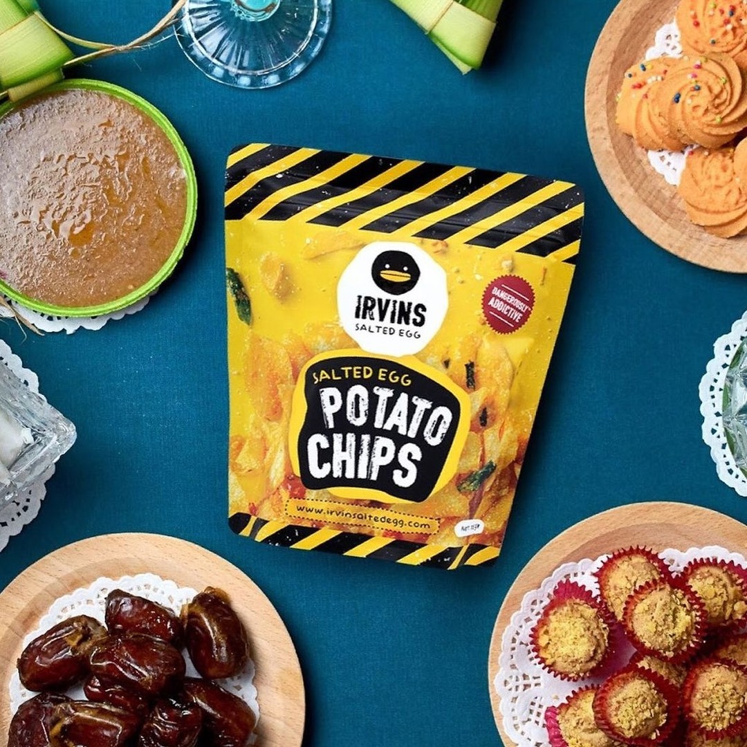 Khoai tây trứng muối 105g IRVINS - Small IRVINS Salted Egg Potato Chips