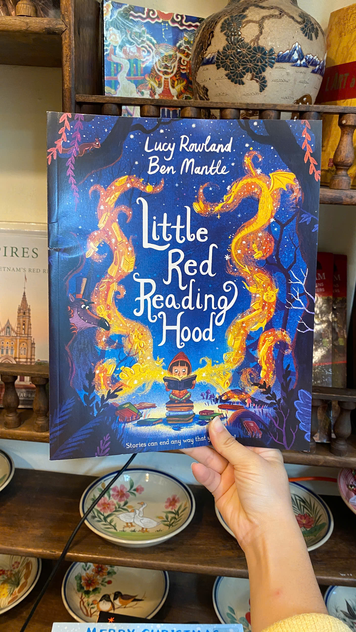 Sách - Little Red Reading Hood by Lucy Rowland