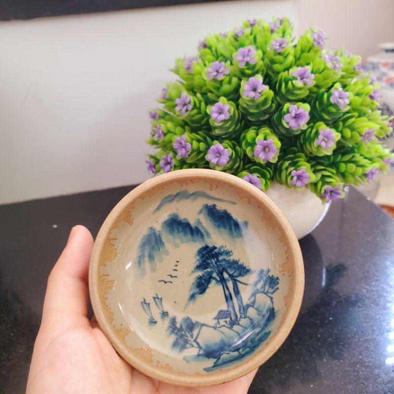 Chén chủ vẽ tay dòng chén tròn chân cao T