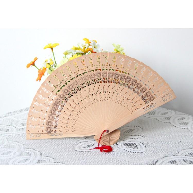Mẫu - Quạt cổ trang nan gỗ quạt xếp cầm tay phong cách Trung Quốc