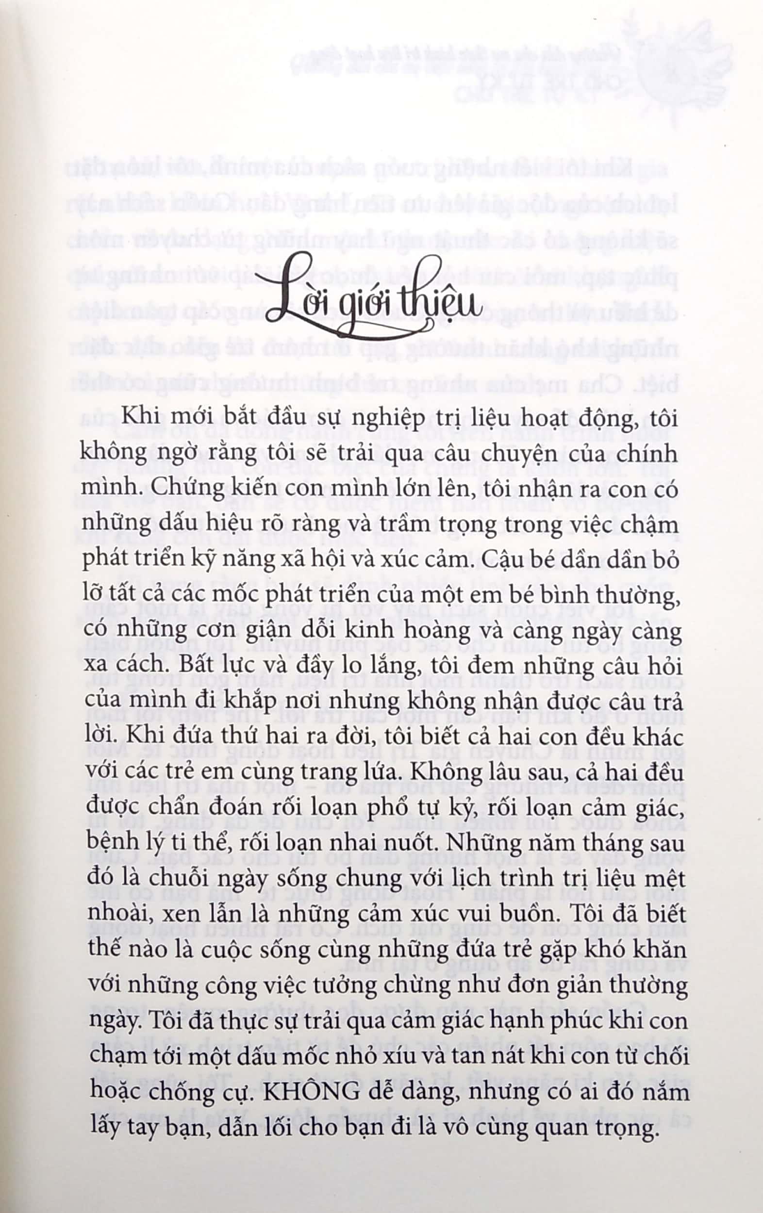 Hướng Dẫn Cha Mẹ Thực Hành Trị Liệu Hoạt Động Cho Trẻ Tự Kỷ (Tái Bản 2022)