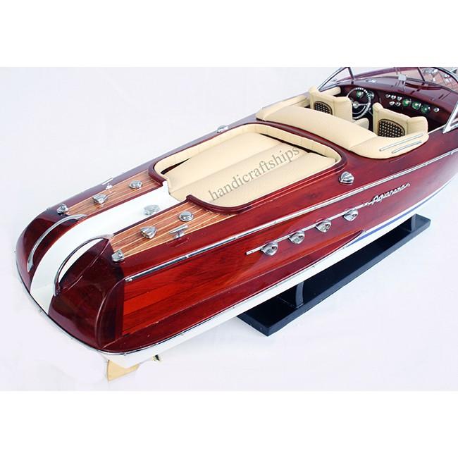 Tàu cao tốc Riva Aquarama 50cm màu kem