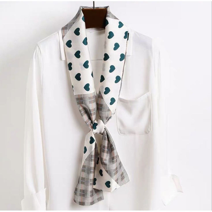 Khăn lụa họa tiết hình trái tim dễ thương KAH78 (15x145cm)