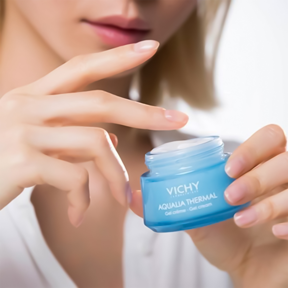 Gel Dưỡng Ẩm Giúp Da Dịu Mát Cho Da Thường, Da Hỗn Hợp & Da Nhạy Cảm Vichy Aqualia Thermal Rehydrating Gel Cream - MB066000
