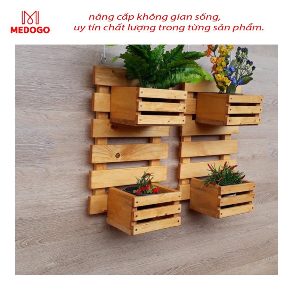 Kệ gỗ ban công có hộp pallet trồng cây cảnh trang trí nội thất sân vườn đẹp