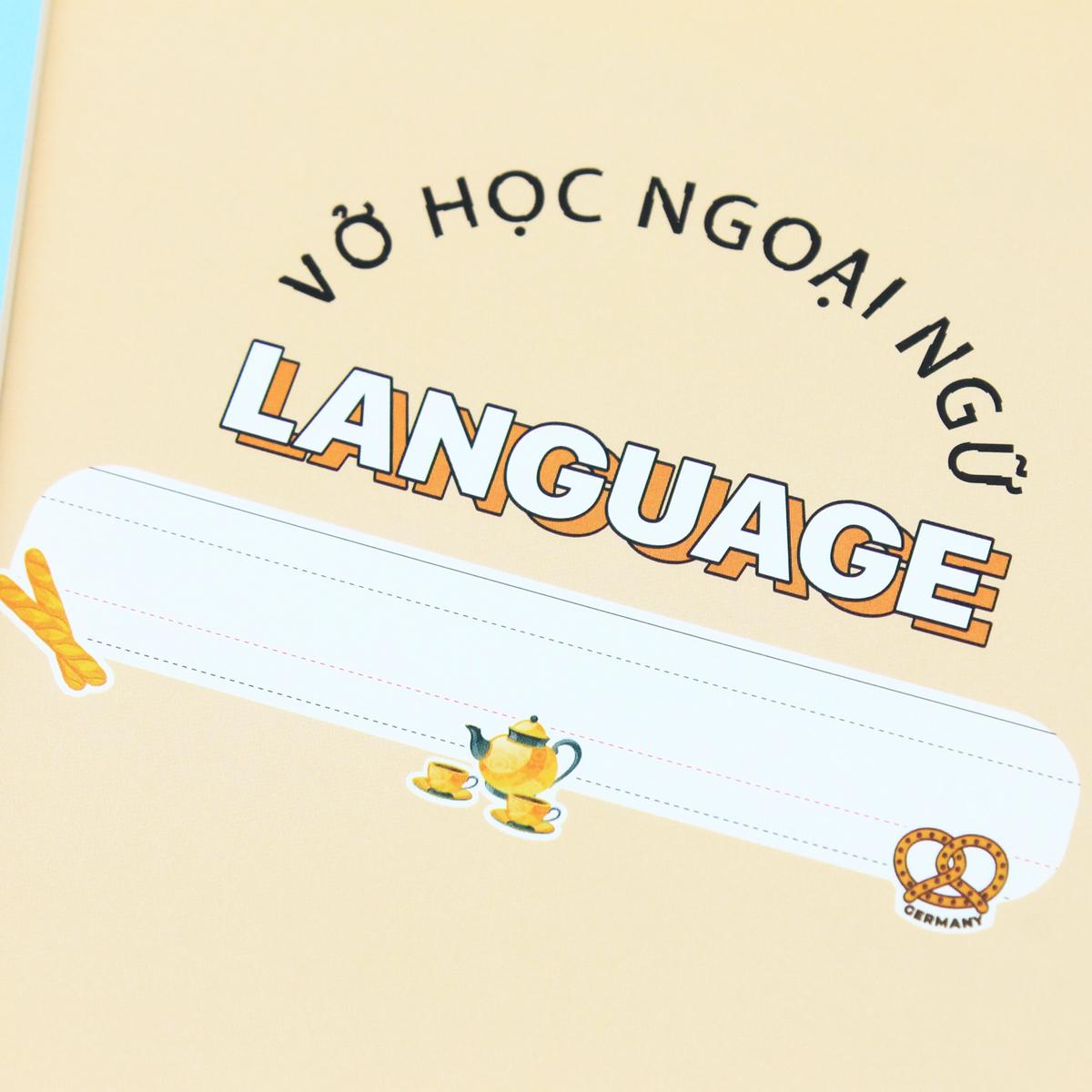 Tập Gáy Ghim Study Language - Tiếng Anh, Đức, Nga, Pháp - 80 Trang 70gsm - Hồng Hà 1464 (Mẫu Bìa Giao Ngẫu Nhiên)