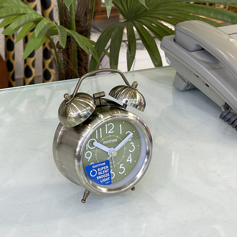 Đồng hồ Rhythm CRA861NR63- Kt 8.7 x 12.7 x 5.0cm, 180g. Vỏ kim loại, dùng PIN.