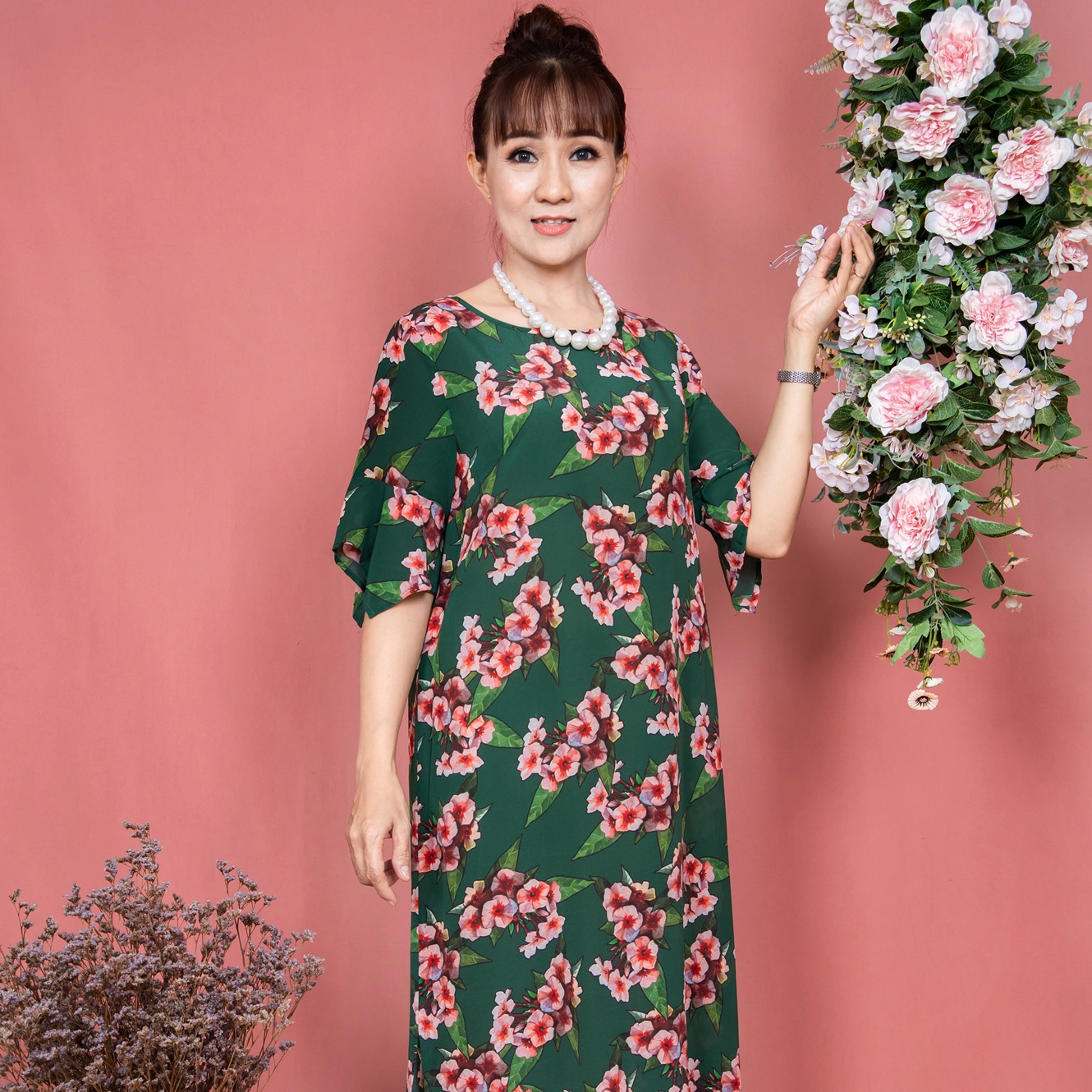 Đầm suông trung niên iDiva D10-09; chất liệu lụa silk cao cấp mềm, rũ; bigsize phù hợp u50 dự tiệc &amp; dạo phố
