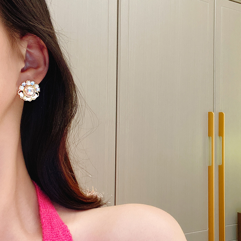 Khuyên tai viền cao cấp