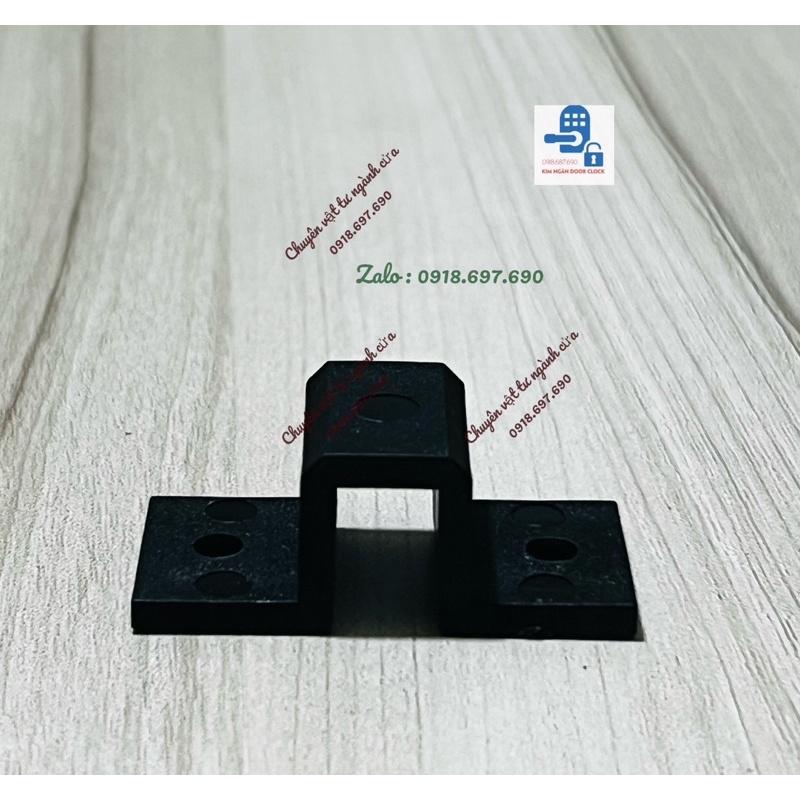 Đệm chốt cửa xếp trượt nhôm xingfa