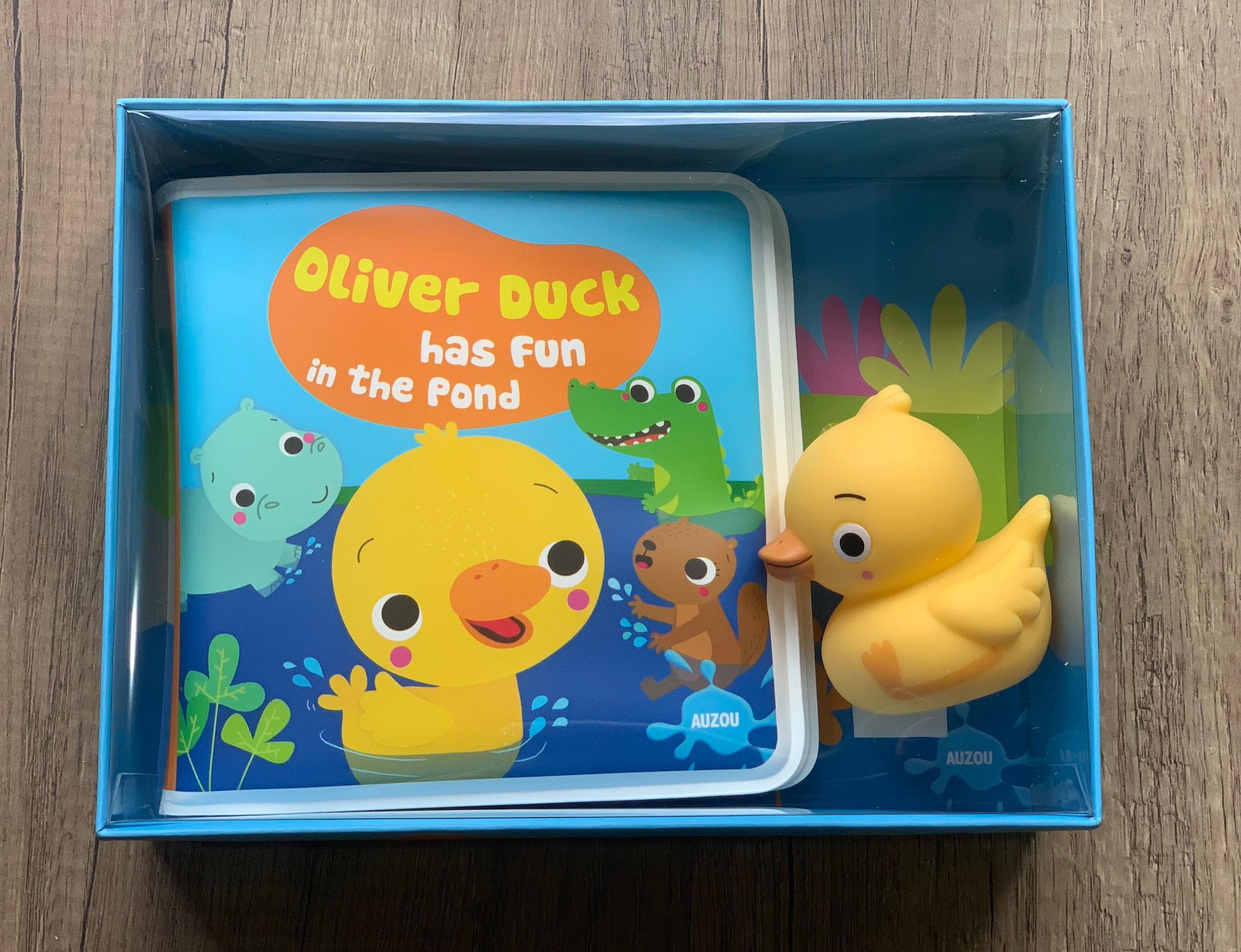 Oliver Duck Has Fun in the Pond (My First Bath Book and Toy)