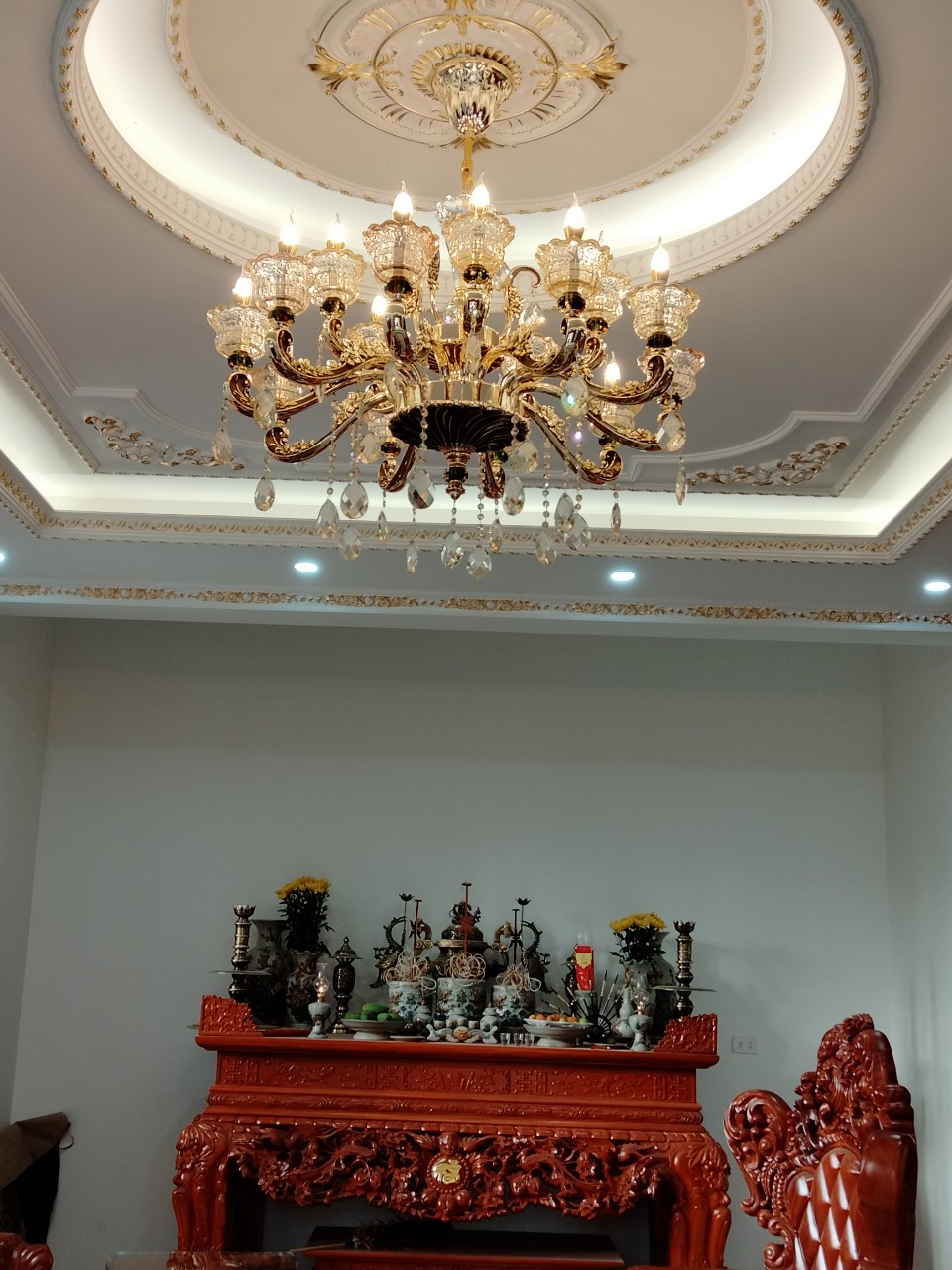 Đèn chùm pha lê nến 15 bóng , đèn chùm tân cổ điển khung hợp kim mạ vàng, chao pha lê 99901 kiểu dáng sang trọng tinh tế tạo điểm nhấn đắt giá cho mọi không gian nội thất