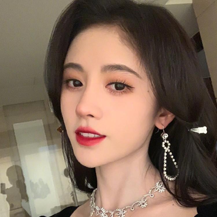 BÔNG TAI ĐÍNH ĐÁ , SIÊU SANG PHONG CÁCH HÀN QUỐC " Cực Xinh" HOT