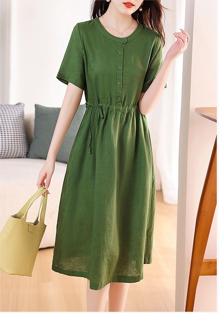 Đầm linen nữ trơn tay ngắn kết hợp phối cúc và rút eo , có nhiều màu dễ mặc đi chơi hay đi làm Da217