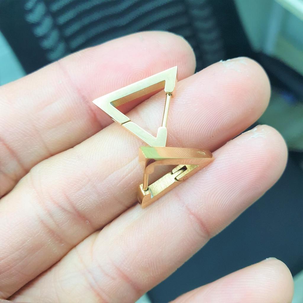 Bông Tai Kiểu Trơn Bấm Titanium Cao Cấp-Khuyên tai dùng lâu dài tắm rửa thoải mái không đen