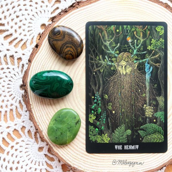 Bộ bài The Slavic Legends Tarot 78 lá bài công cụ tiên tri đến từ người Slav đá thanh tẩy