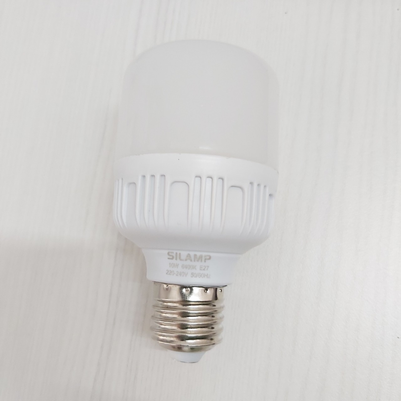 BÓNG ĐÈN BÚP TRỤ 10W ĐUÔI E27 - ÁNH SÁNG TRẮNG