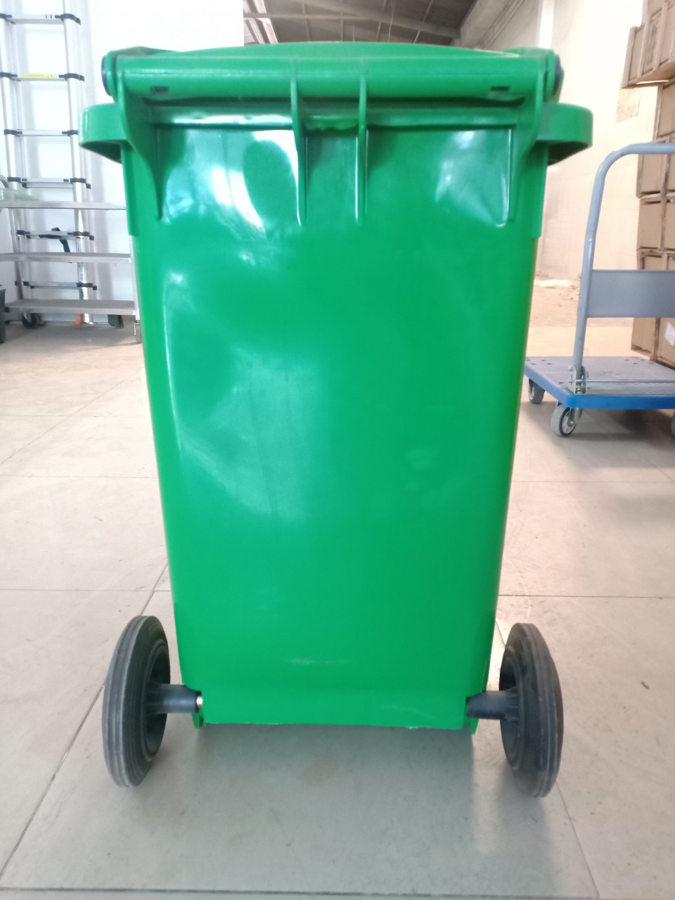 *SALE SALE SALE*THÙNG RÁC CÔNG CỘNG, THÙNG RÁC NHỰA 240L