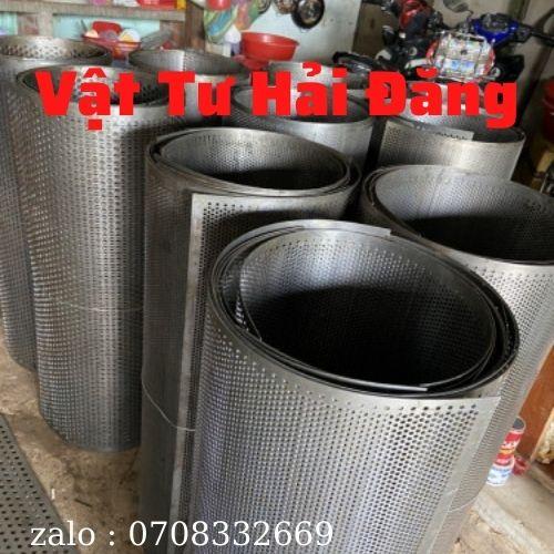 Tôn dầu đục lỗ - dày 4,5zem chuẩn,lỗ 4ly-6ly-8ly