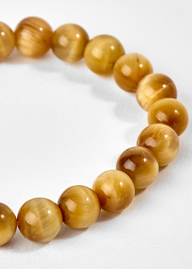 Vòng Tay Đá Mắt Hổ Vàng Phối Charm Lục Tự Bạc Mạ Vàng 24K Ngọc Quý Gemstones