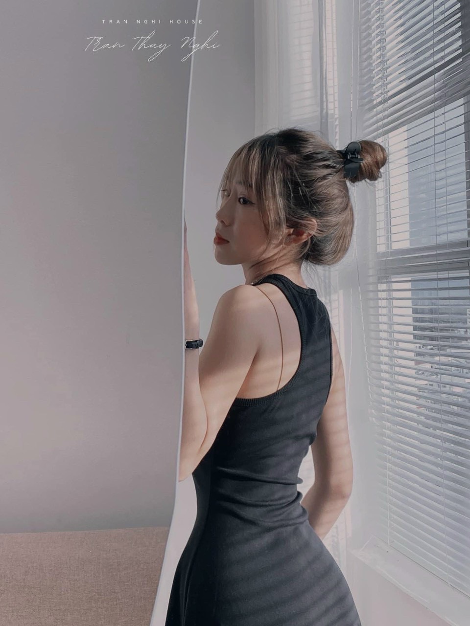 ĐẦM ĐEN SÁT NÁCH IN CHỮ