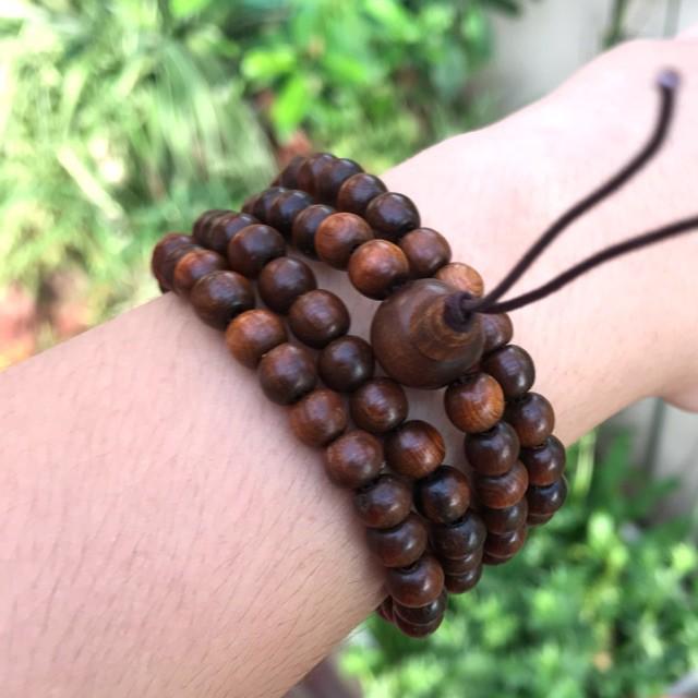 Vòng tay/vòng cổ 2 trong 1 với 108 hạt gỗ Bách Xanh  Mùi thơm dễ chịu, An Yên, May Mắn - Bracelet of HAHANCO