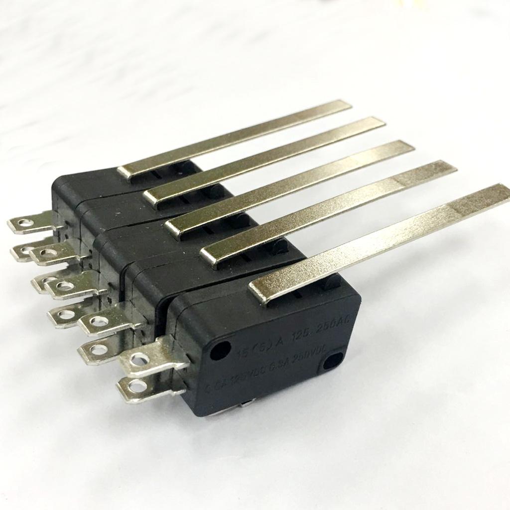 5pcs Micro Limit Switch Long Hinge Roller Momentary SPDT Snap Action for , 1NO+1NC Electronic Components with Handle
