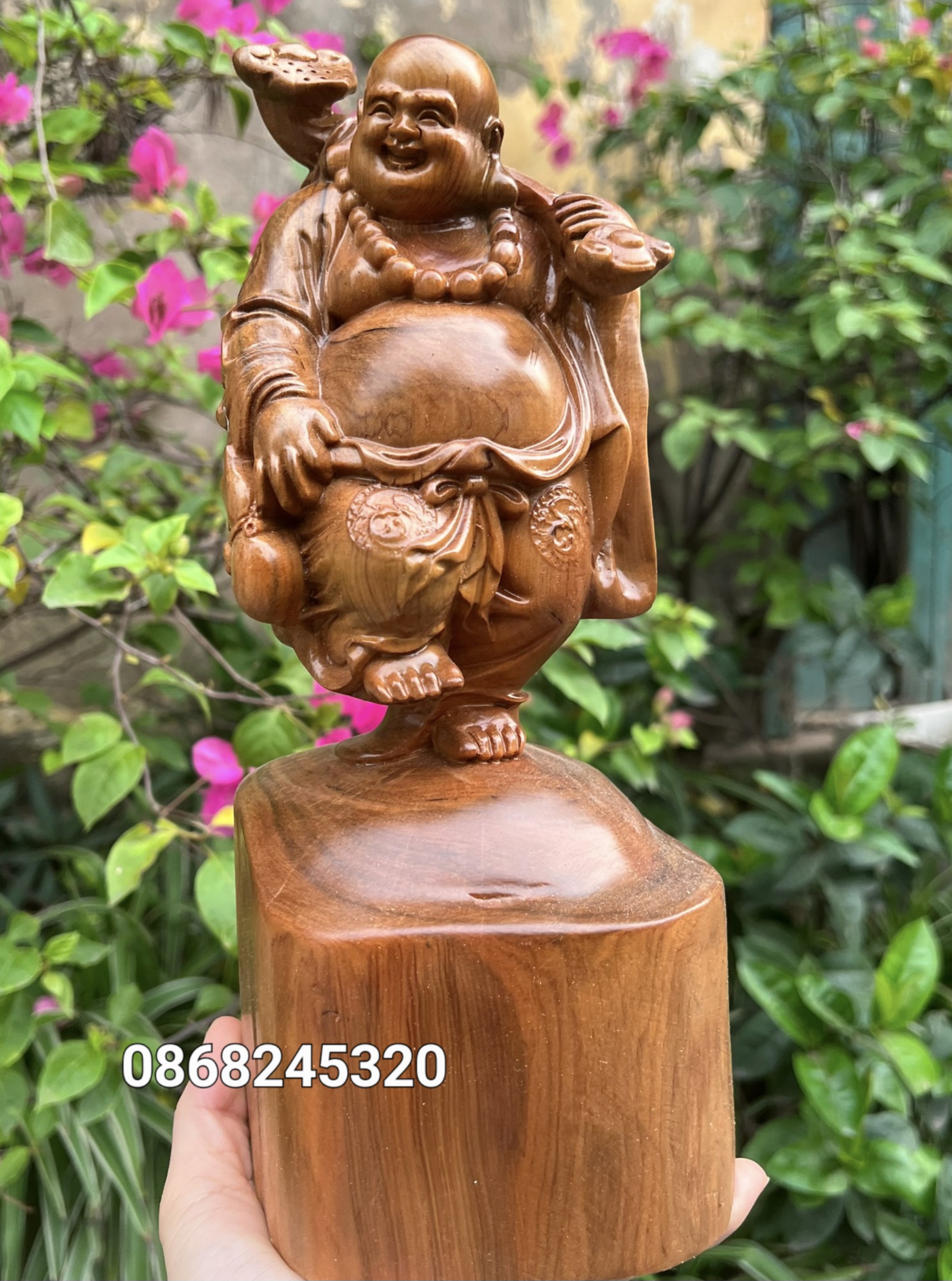 Tượng phật di lặc gỗ bách xanh thơm nức kt cao 30cm