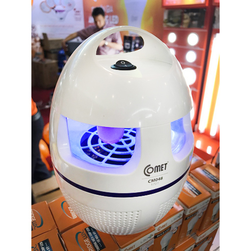 Đèn Diệt Muỗi Comet CM048 - Hàng Chính Hãng