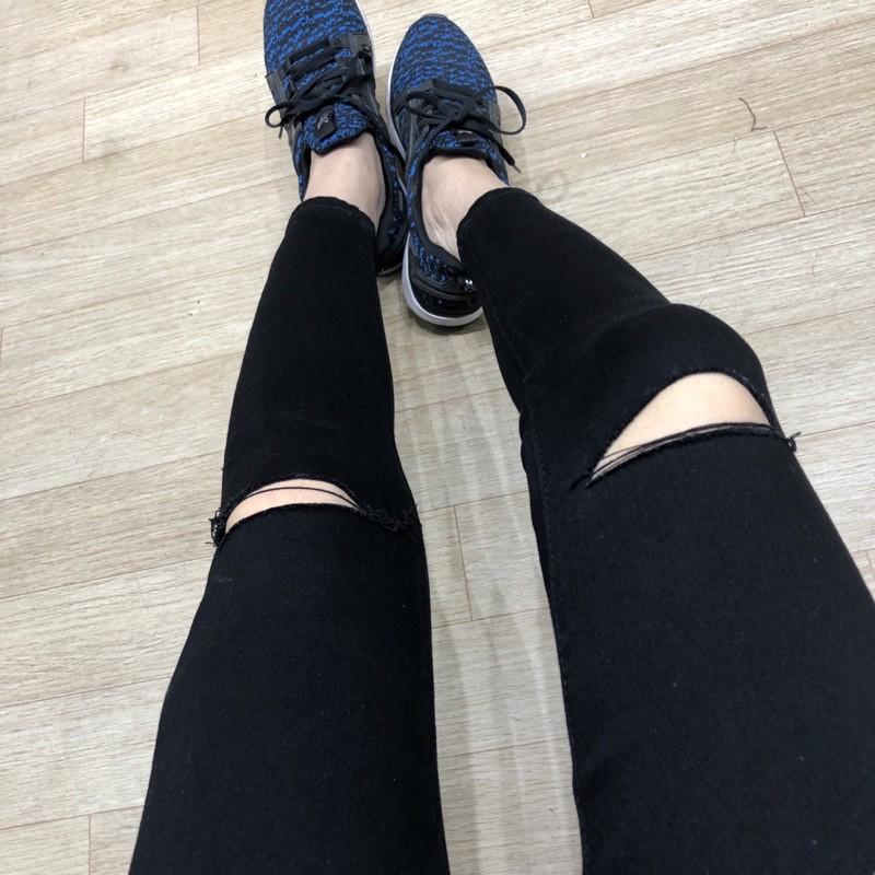 Skinny đen rách gối