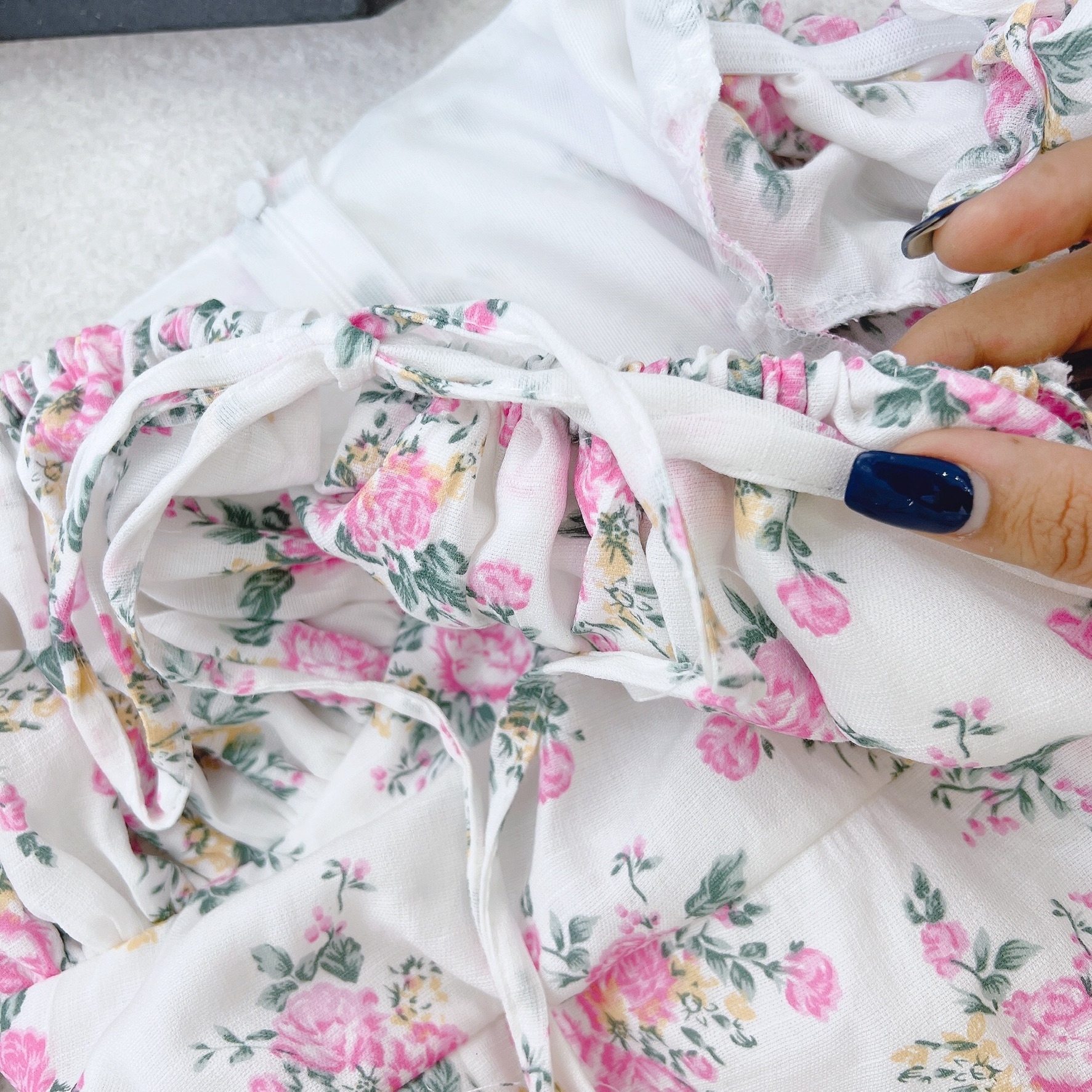 Đầm maxi hoa nhí xẻ đùi - đầm trễ vai maxi mang được 2 kiểu