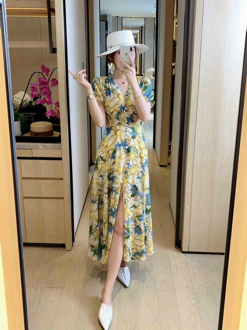 Đầm Xòe Họa Tiết Hoa Sang Chảnh, Quý Phái
