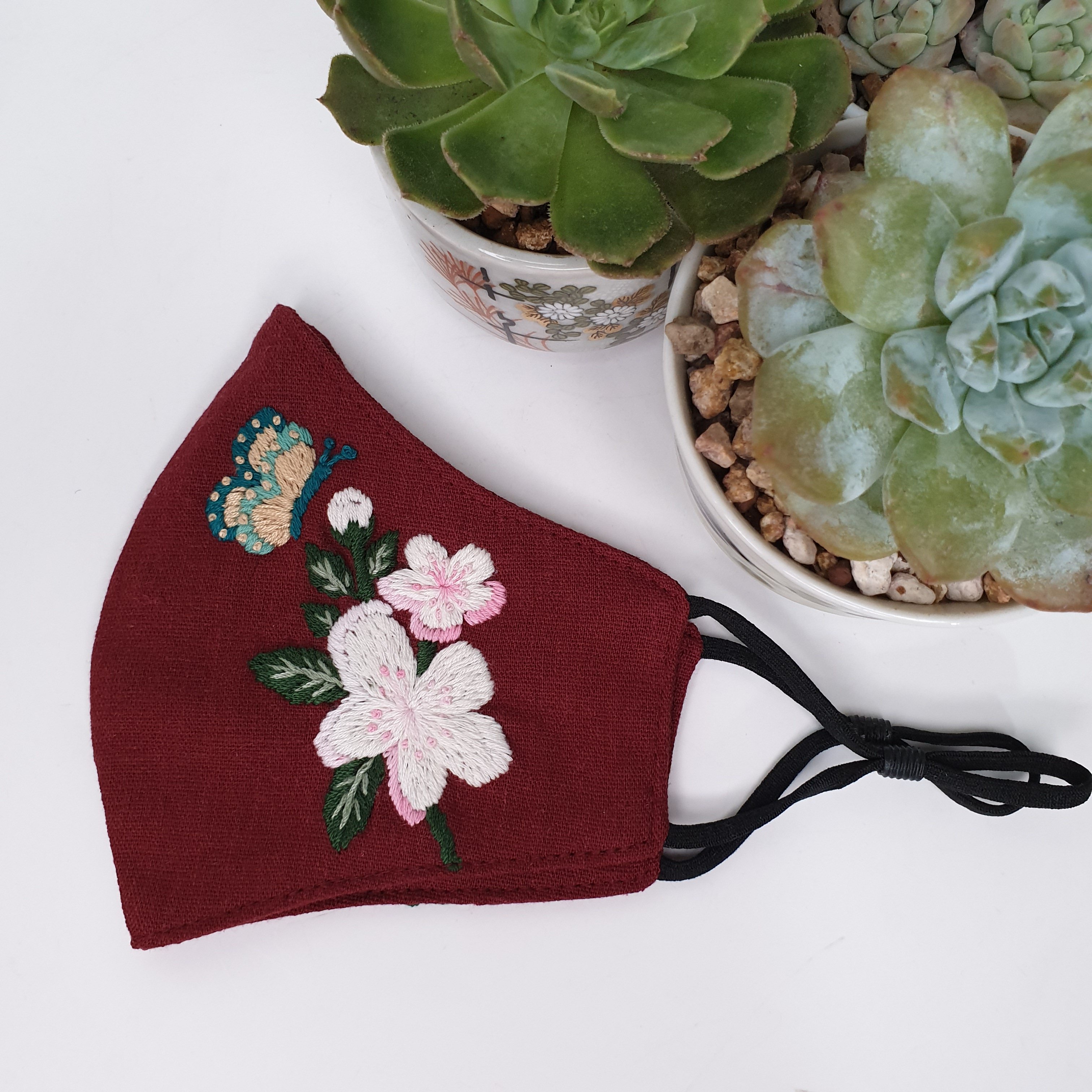 Khẩu trang thêu tay vải linen JL182X