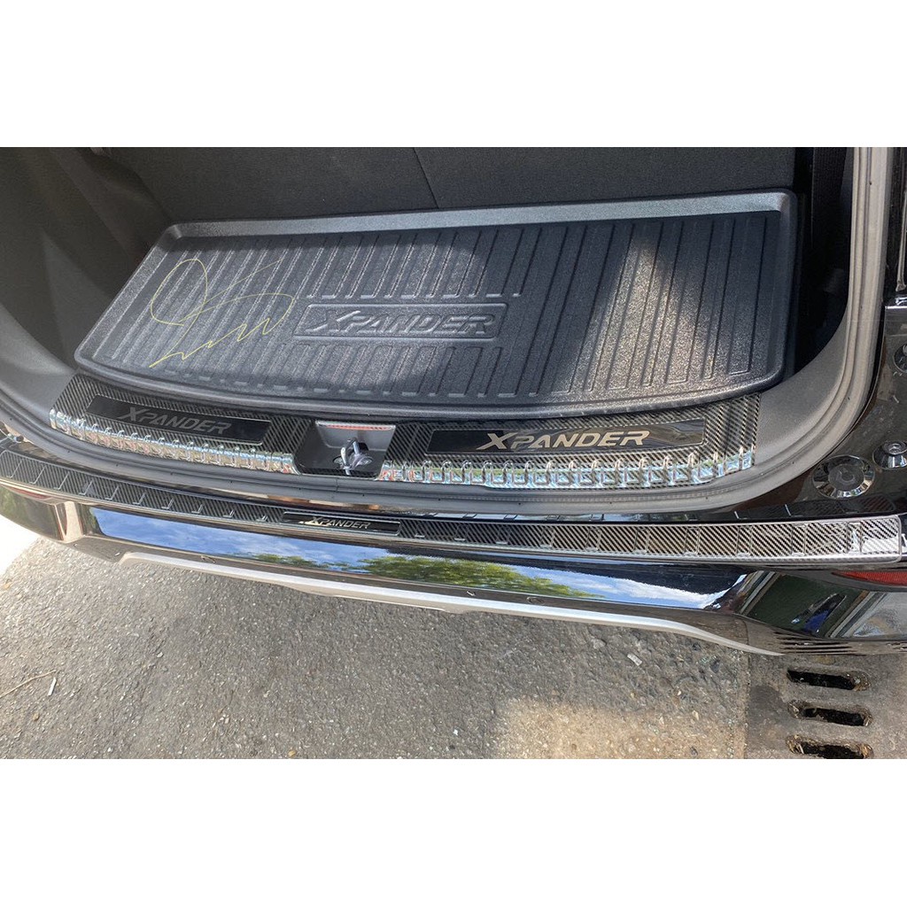 Lót cốp xe Mitsubishi Xpander 2018 - 2020, 2021, 2022, 2023 Hàng nhựa dẻo TPO cao cấp- VÂN SỌC